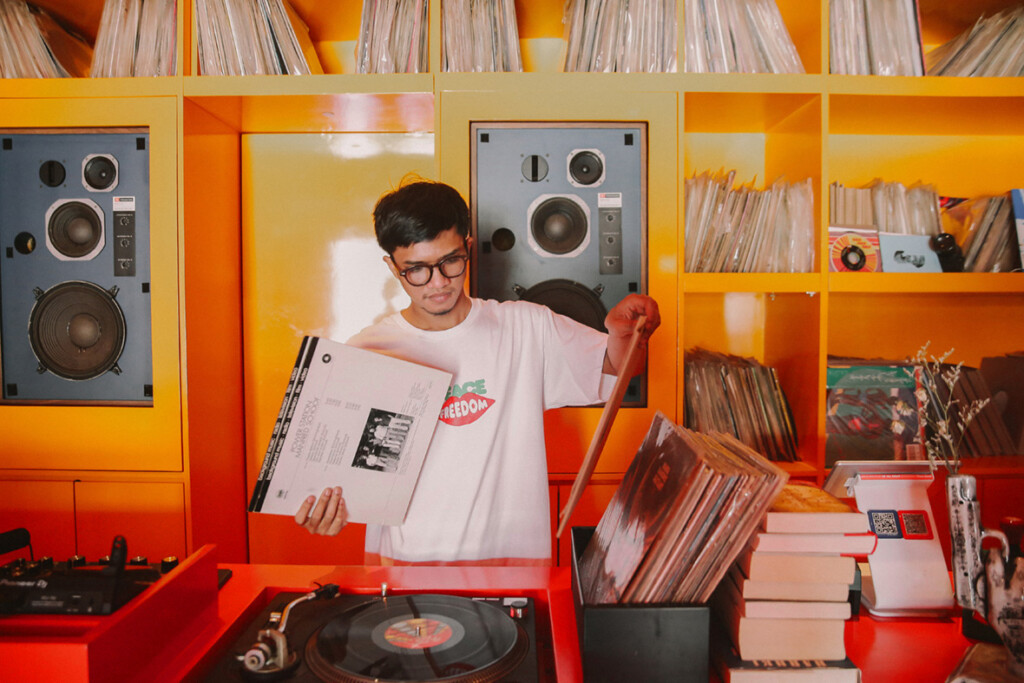 Tracing The Grooves Neocha Culture Creativity In Asia